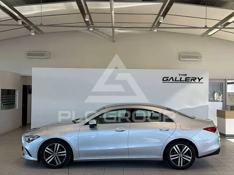 2022 Mercedes Benz CLA 180