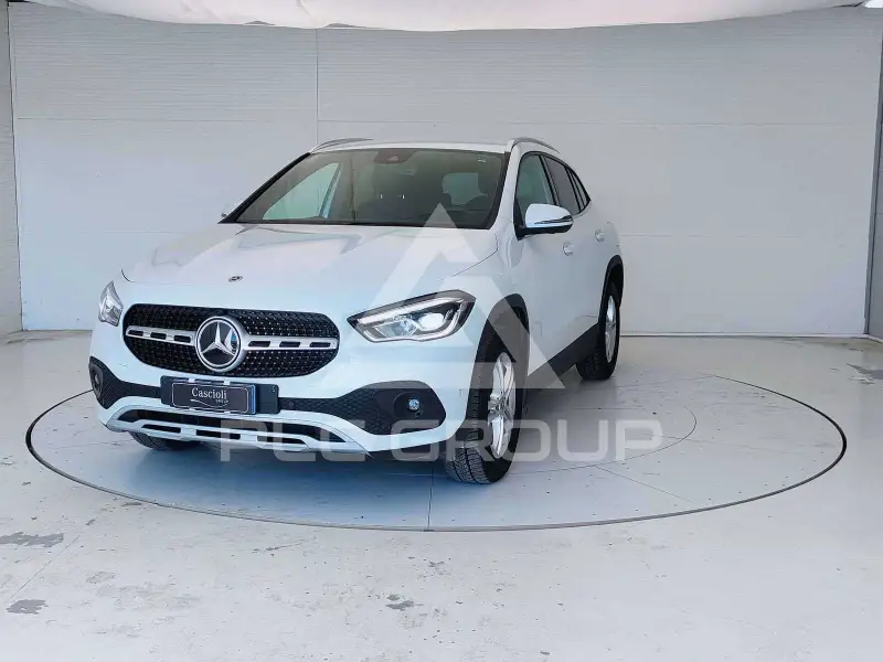 2022 Mercedes Benz GLA 220