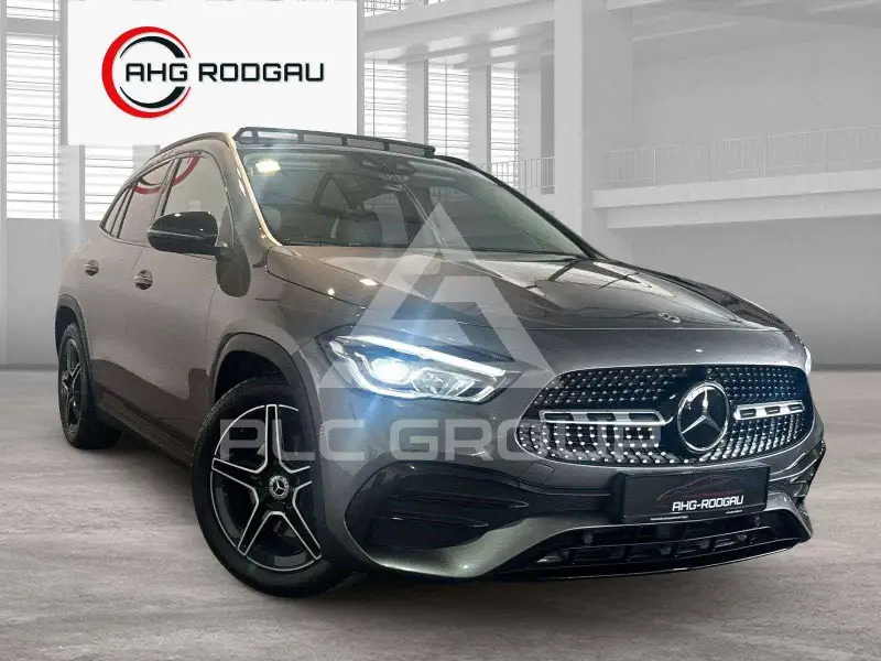 2022 Mercedes Benz GLA 220