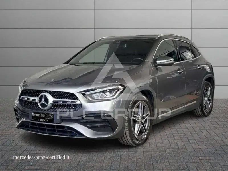2022 Mercedes Benz GLA 220