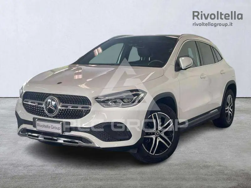 2022 Mercedes Benz GLA 220