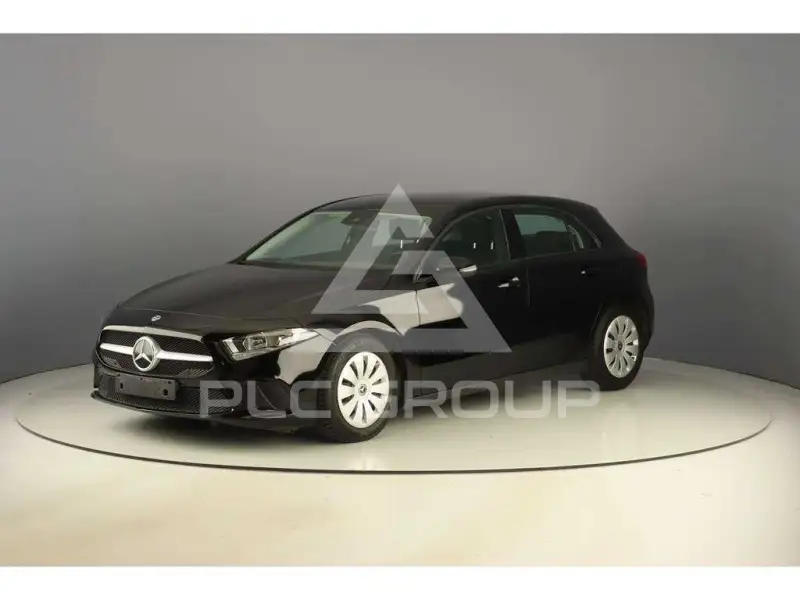 2022 Mercedes Benz A 160