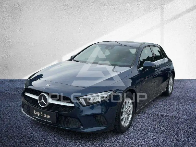 2022 Mercedes Benz A 160