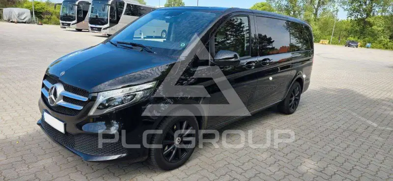 2022 Mercedes Benz V 220