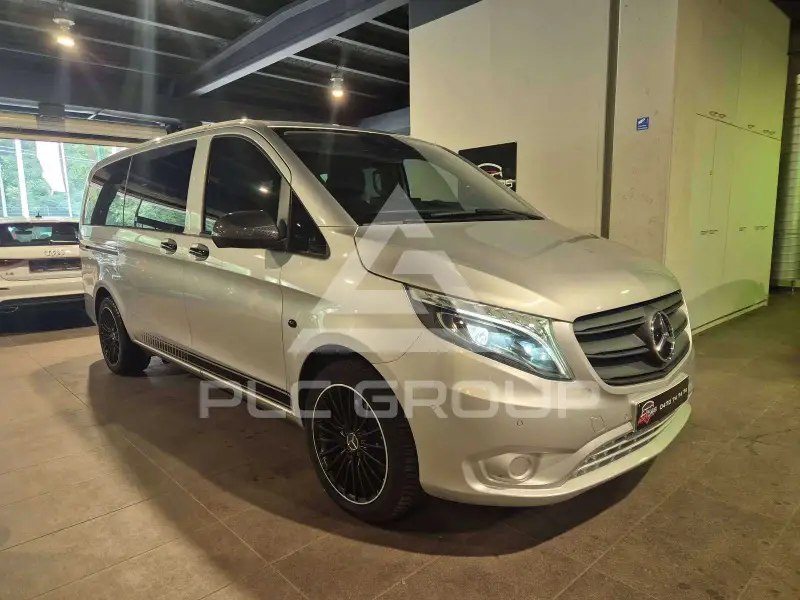 2022 Mercedes Benz V 220