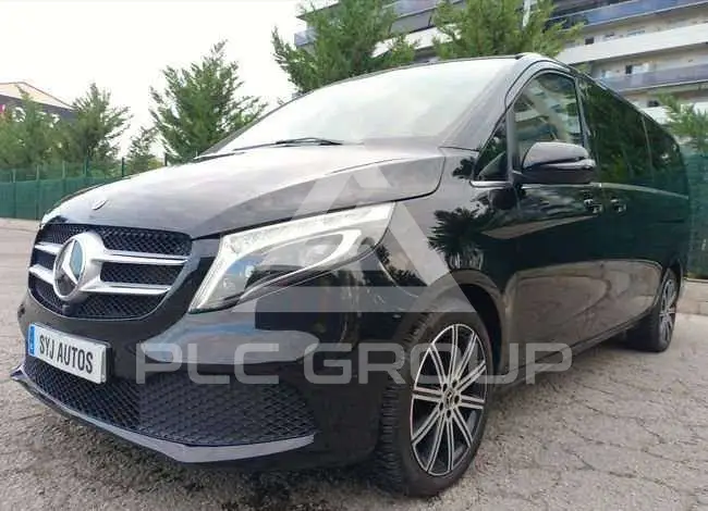 2022 Mercedes Benz V 220