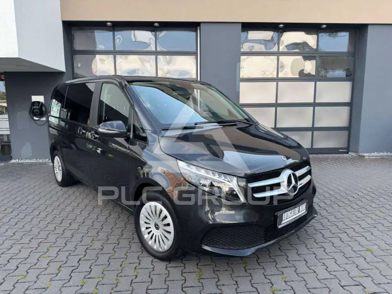 2022 Mercedes Benz V 220