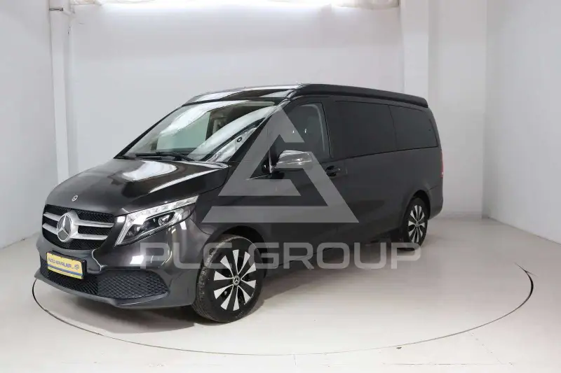 2022 Mercedes Benz V 220