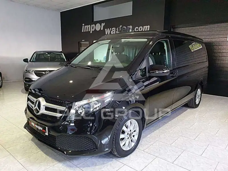 2022 Mercedes Benz V 220