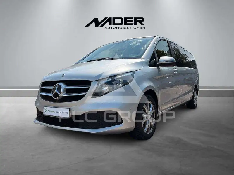 2022 Mercedes Benz V 220