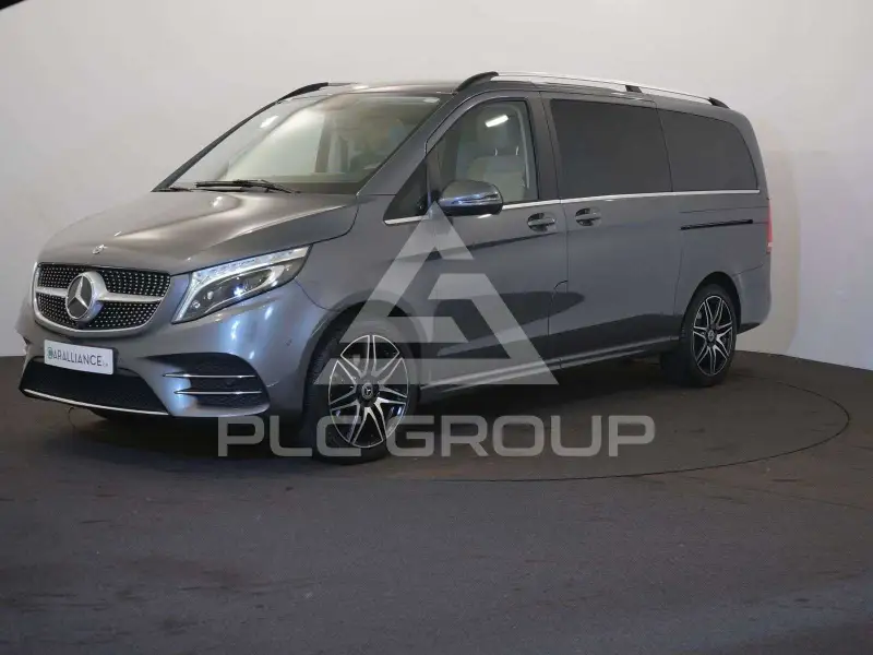 2022 Mercedes Benz V 220