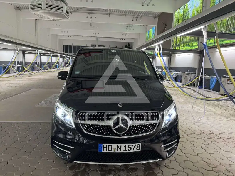 2022 Mercedes Benz V 220