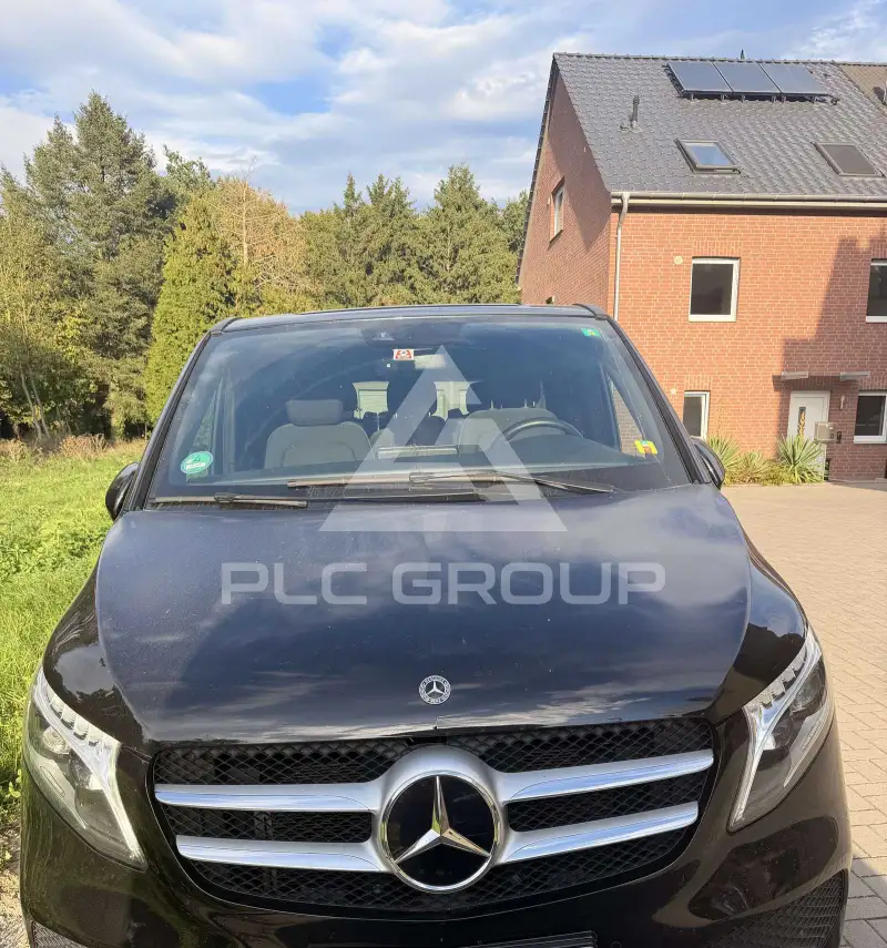 2022 Mercedes Benz V 220