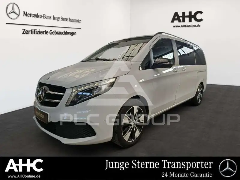 2022 Mercedes Benz V 220