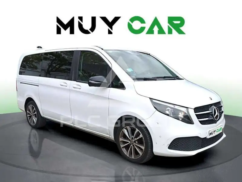2022 Mercedes Benz V 220