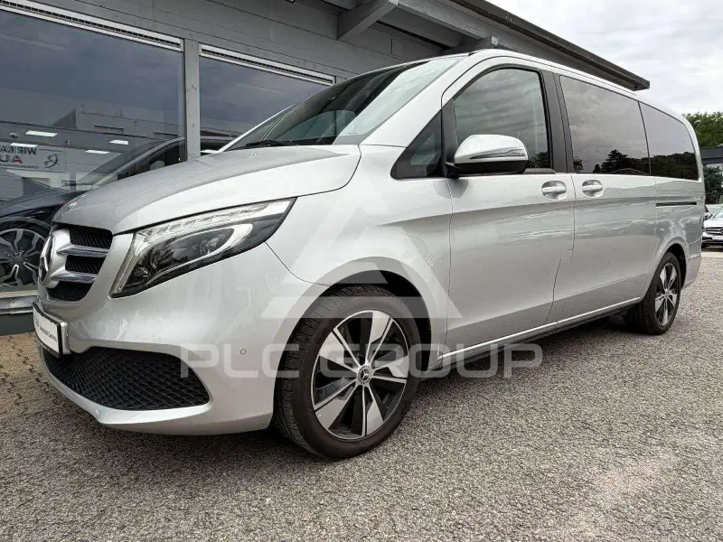 2022 Mercedes Benz V 220