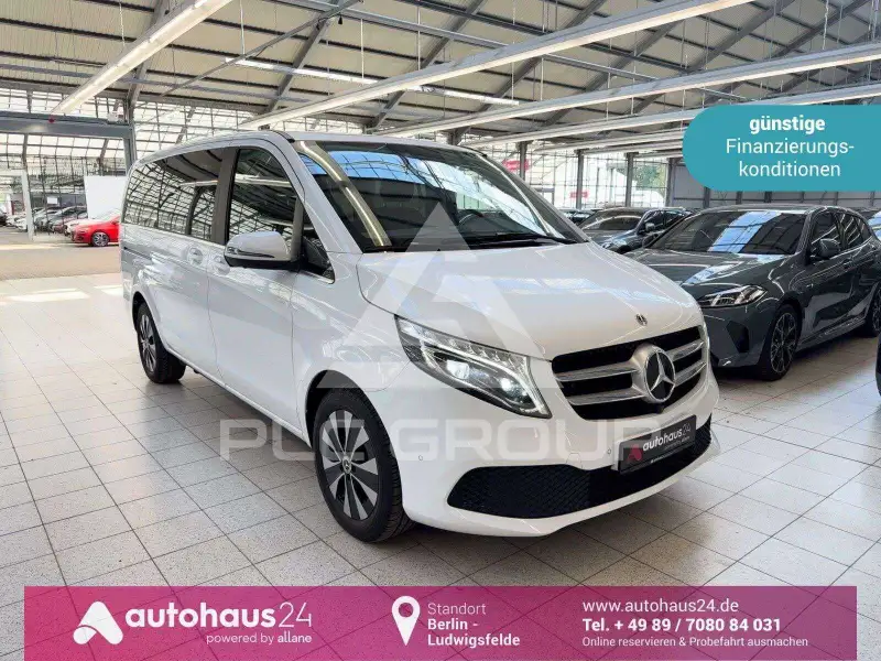 2022 Mercedes Benz V 220