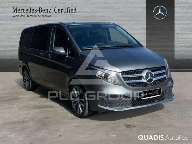 2022 Mercedes Benz V 220