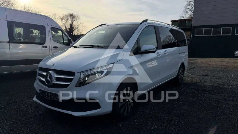 2022 Mercedes Benz V 300
