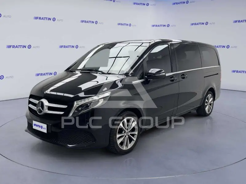 2022 Mercedes Benz V 220