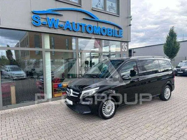 2022 Mercedes Benz V 220