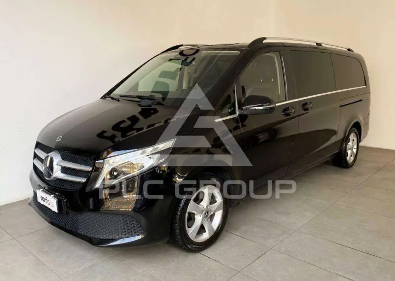 2022 Mercedes Benz V 220