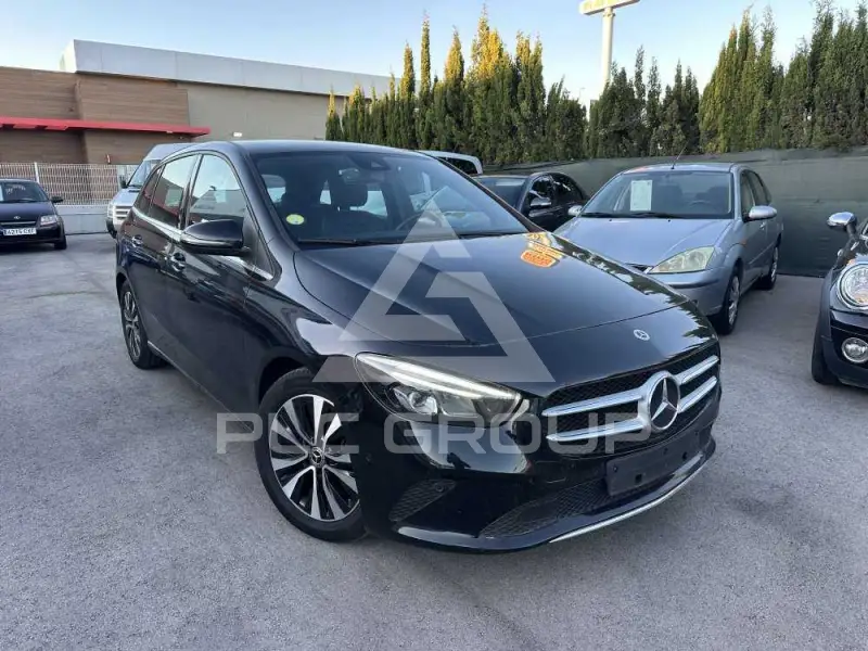 2022 Mercedes Benz B 180