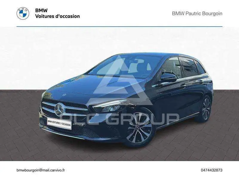 2022 Mercedes Benz B 180