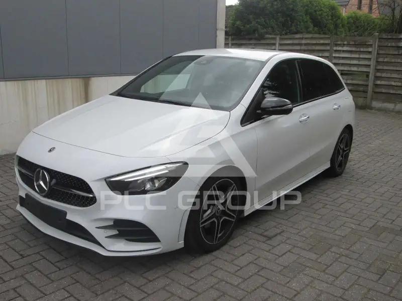 2022 Mercedes Benz B 180