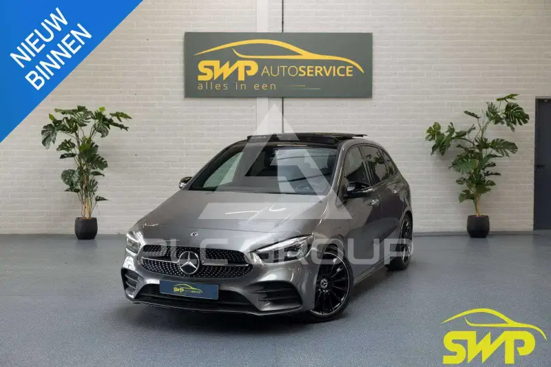 2022 Mercedes Benz B 180