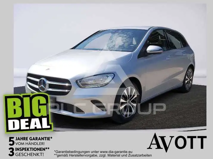 2022 Mercedes Benz B 250