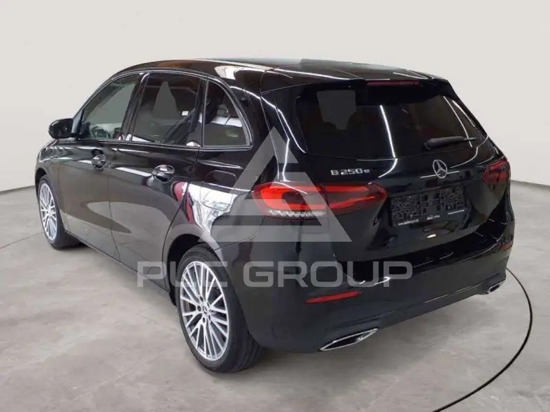 2022 Mercedes Benz B 250