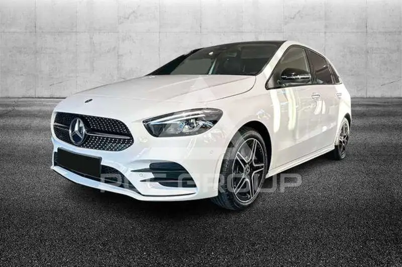 2022 Mercedes Benz B 250