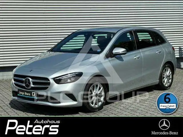 2022 Mercedes Benz B 250