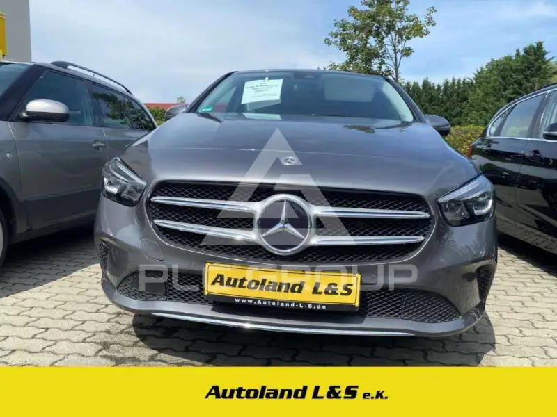 2022 Mercedes Benz B 250