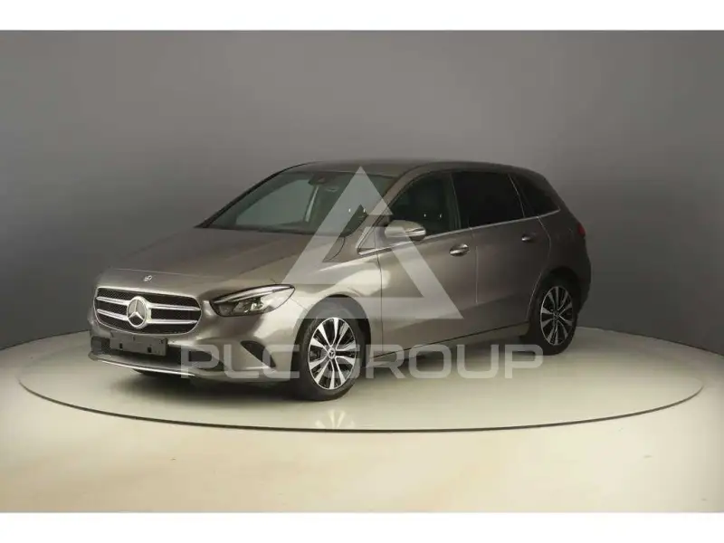 2022 Mercedes Benz B 250