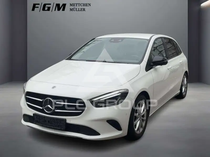 2022 Mercedes Benz B 220
