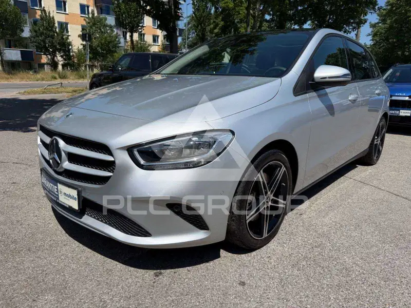 2022 Mercedes Benz B 220