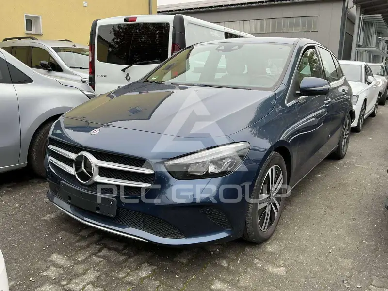 2022 Mercedes Benz B 220