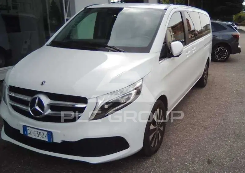 2022 Mercedes Benz V