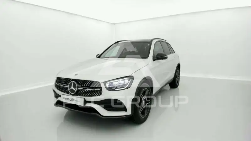 2022 Mercedes Benz GLC 220