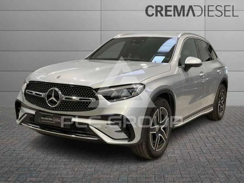 2022 Mercedes Benz GLC 220
