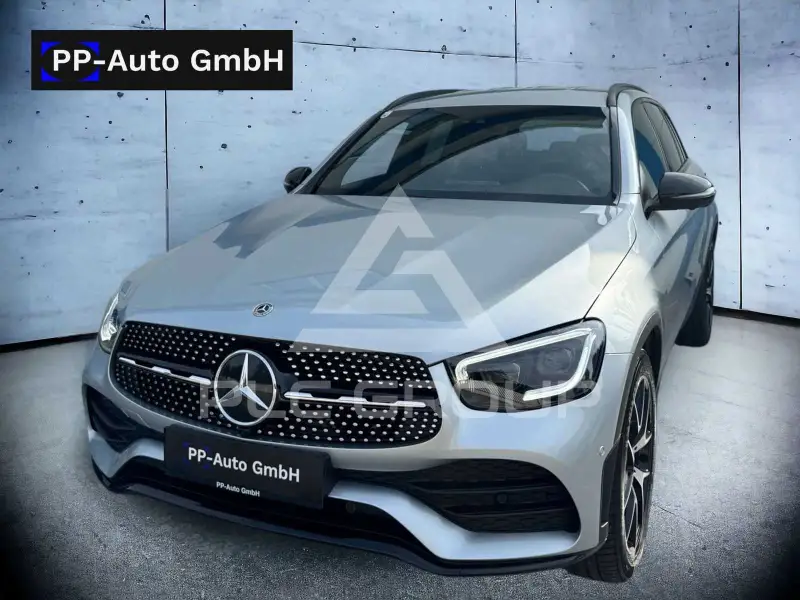 2022 Mercedes Benz GLC 220