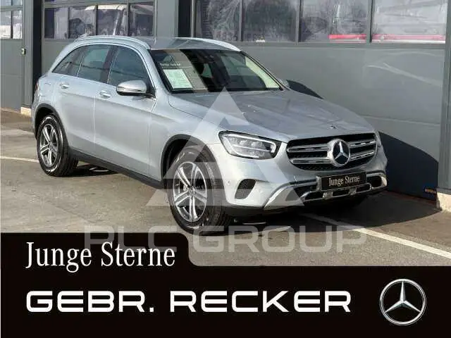 2022 Mercedes Benz GLC 220