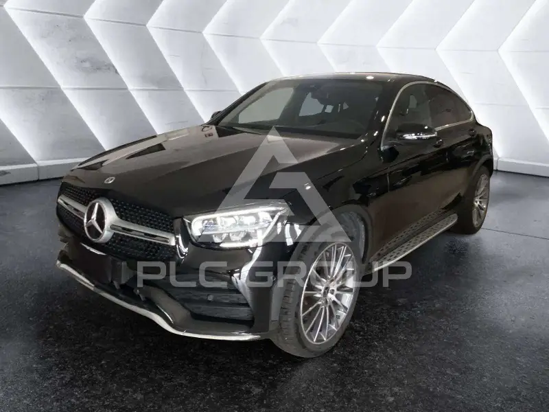 2022 Mercedes Benz GLC 220