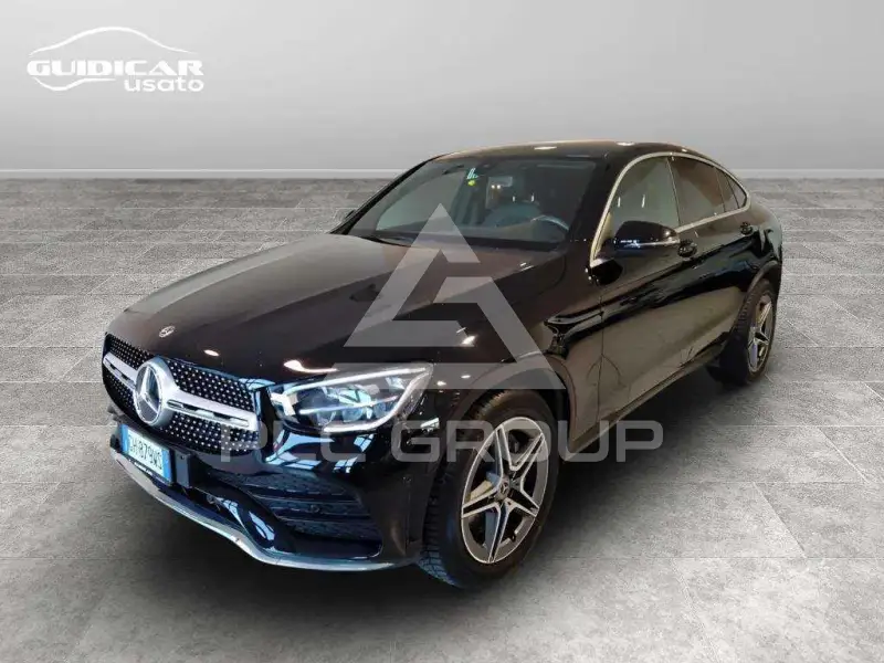 2022 Mercedes Benz GLC 220