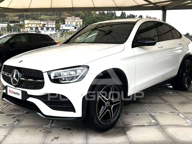 2022 Mercedes Benz GLC 220
