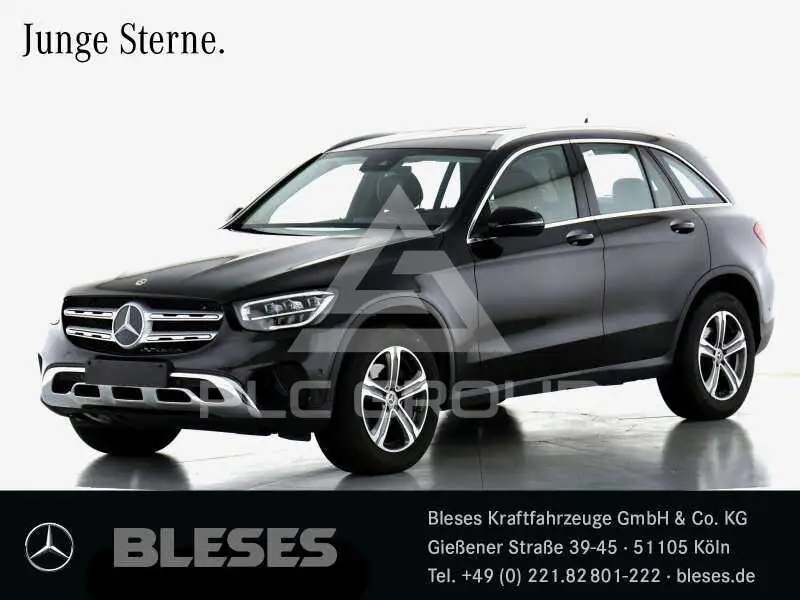 2022 Mercedes Benz GLC 220