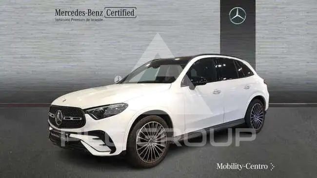 2022 Mercedes Benz GLC 220