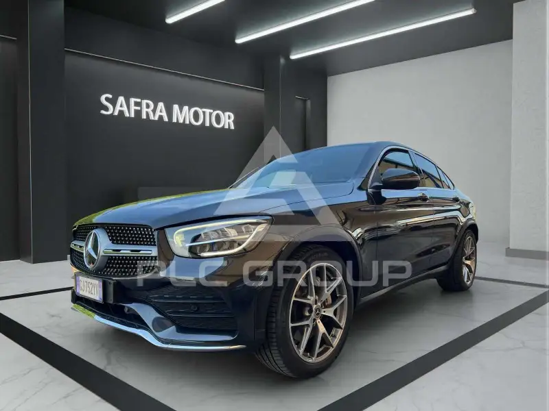 2022 Mercedes Benz GLC 220